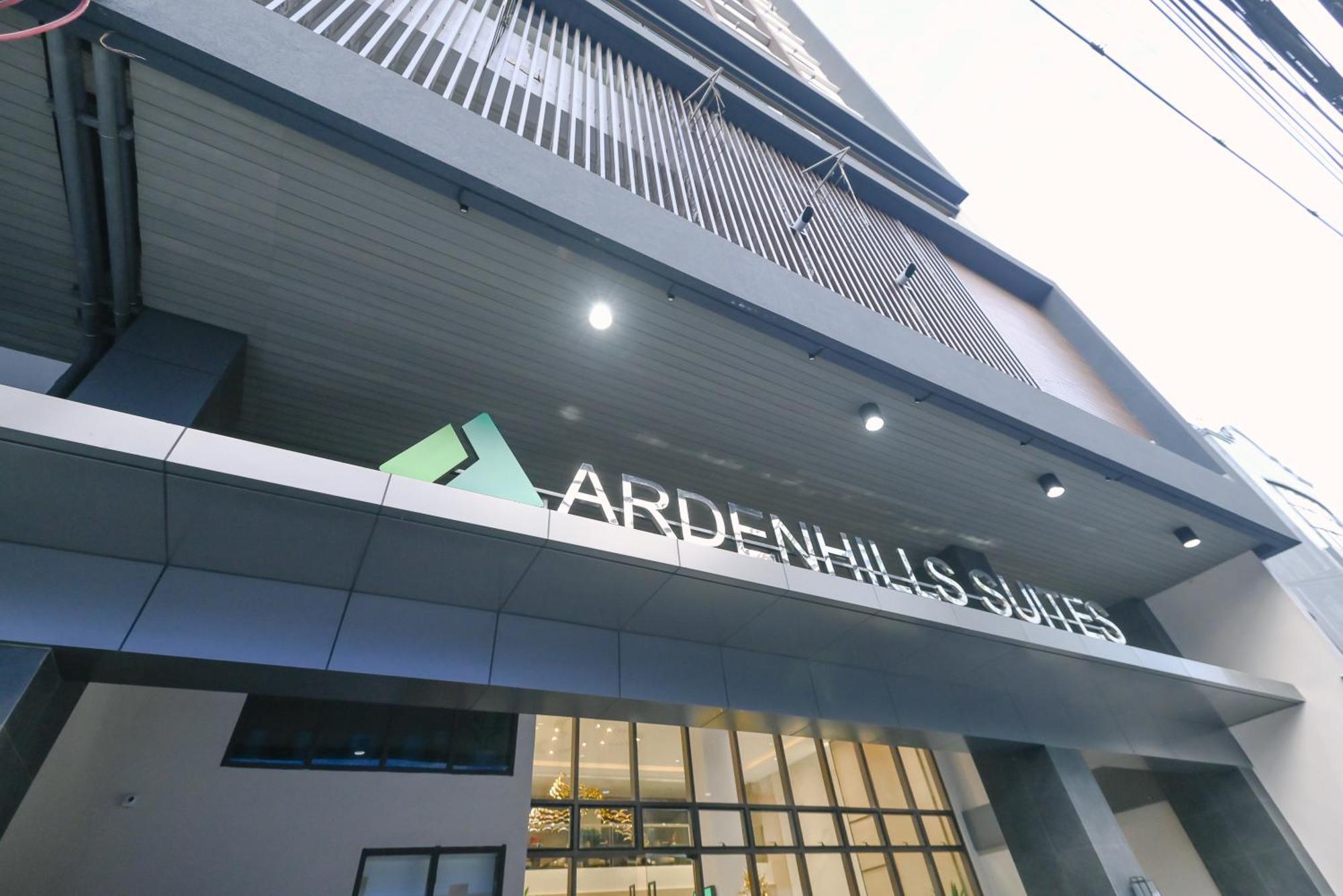 Ardenhills Suites Ciudad Quezon Exterior foto